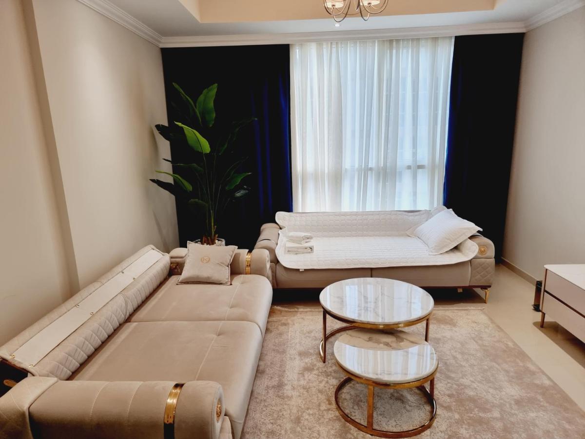 Dunya Tower Luxury And 2 Min Walk To Dubai Mall And Burj Khalifa In Heart Of Downtown Exterior photo
