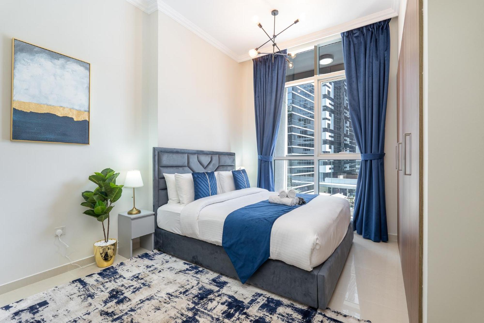 Dunya Tower Luxury And 2 Min Walk To Dubai Mall And Burj Khalifa In Heart Of Downtown Exterior photo