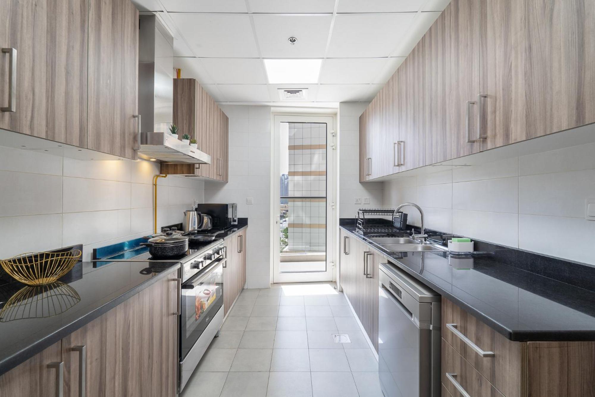 Dunya Tower Luxury And 2 Min Walk To Dubai Mall And Burj Khalifa In Heart Of Downtown Exterior photo